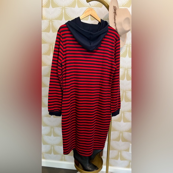 Long Sleeve Hoodie Dress with pockets - Picture 5 of 6